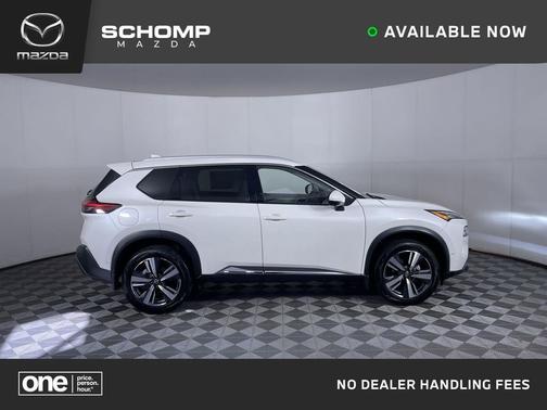 Pearl White Tricoat 2022 Nissan Rogue SL