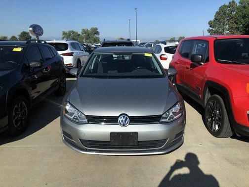 2016 Volkswagen Golf TSI S 4-Door
