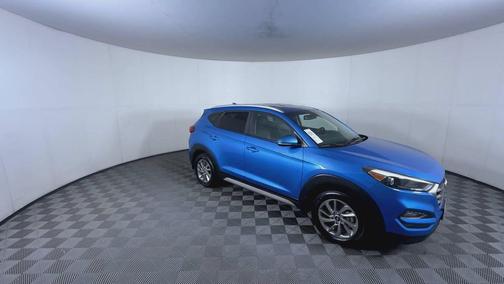 Caribbean Blue 2017 Hyundai TUCSON SE Plus