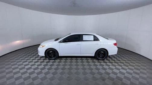 Super White 2012 Toyota Corolla Base