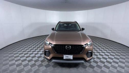 2025 Mazda CX-70 PHEV Premium Package