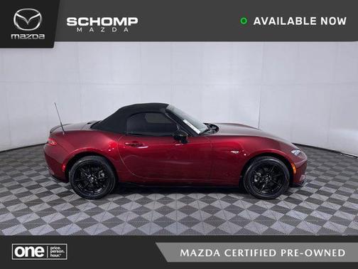 Soul Red Crystal Metallic 2022 Mazda MX-5 Miata Sport