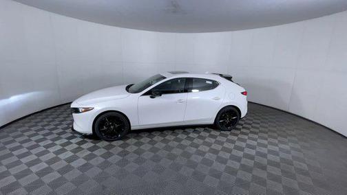 Snowflake White Pearl Mica 2026 Mazda Mazda3 2.5 Turbo AWD