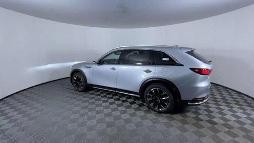 2025 Mazda CX-90 PHEV Premium Plus