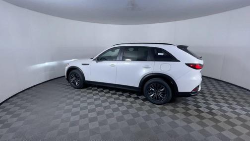 Rhodium White Premium 2026 Mazda CX-70 PHEV SC Plus