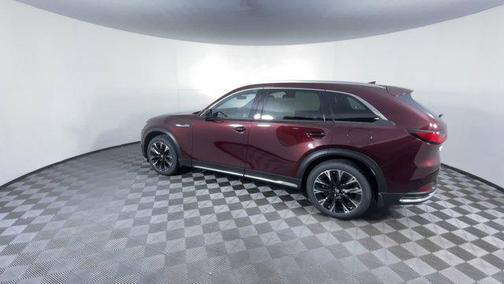 2025 Mazda CX-90 PHEV Premium Plus