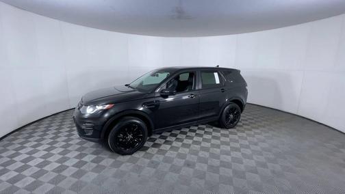 Santorini Black Metallic 2016 Land Rover Discovery Sport SE
