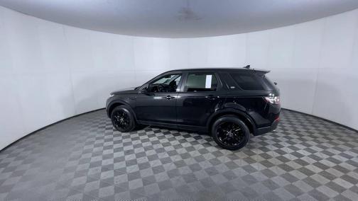 Santorini Black Metallic 2016 Land Rover Discovery Sport SE