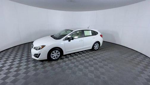 2016 Subaru Impreza 2.0i