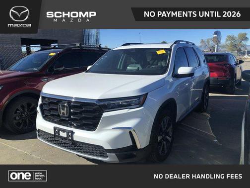2025 Honda Pilot Touring 8-Passenger