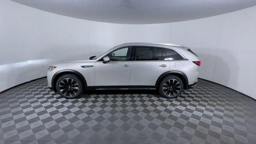 2025 Mazda CX-90 PHEV Premium Plus