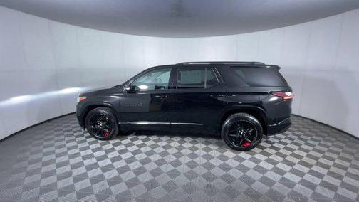 Mosaic Black Metallic 2020 Chevrolet Traverse Premier