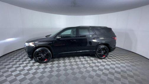 Mosaic Black Metallic 2020 Chevrolet Traverse Premier