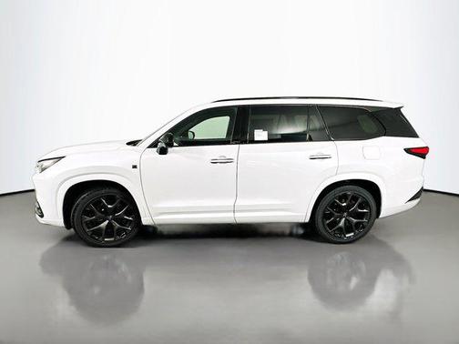 2025 Lexus TX 500h 