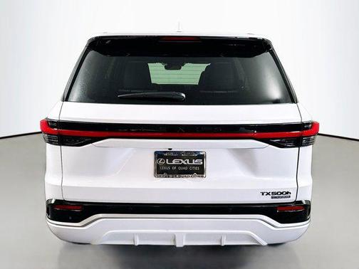 2025 Lexus TX 500h 