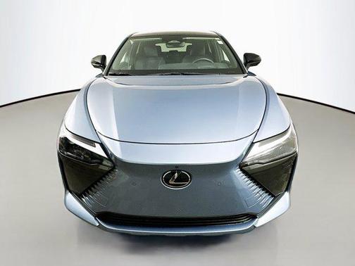 2023 Lexus RZ 450e Luxury
