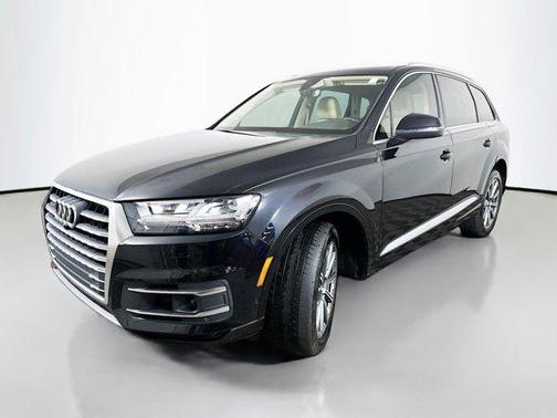 2019 Audi Q7 55 Premium Plus