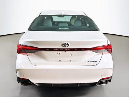 2019 Toyota Avalon Limited