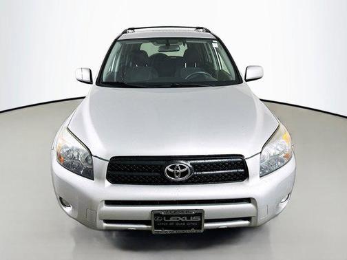 2007 Toyota RAV4 Sport
