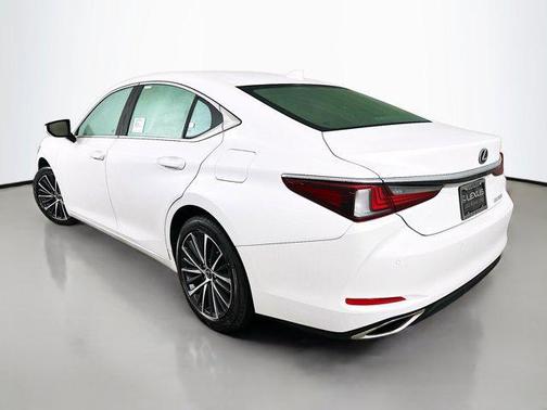 2025 Lexus ES 350 Base