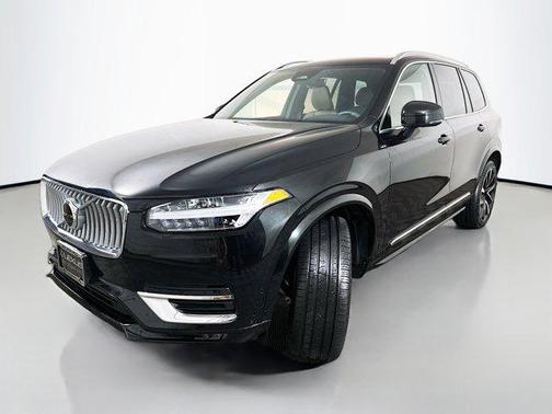 2024 Volvo XC90 B6 Plus Bright Theme 7-Seater