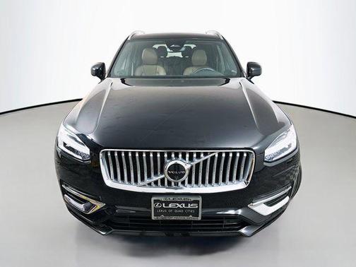 2024 Volvo XC90 B6 Plus Bright Theme 7-Seater