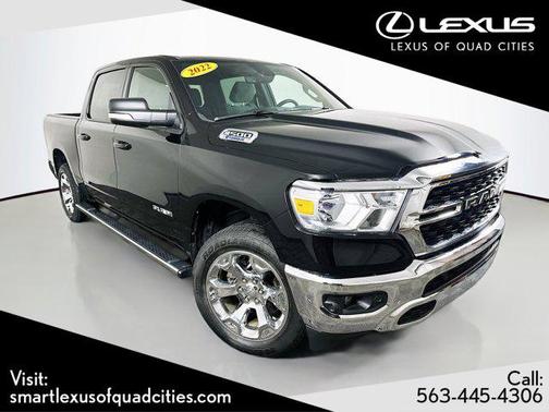 Diamond Black Crystal Pearlcoat 2022 RAM 1500 Big Horn/Lone Star