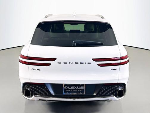 Alta White 2025 Genesis GV70 2.5T AWD