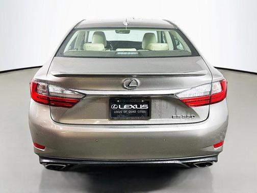 2017 Lexus ES 350 Base