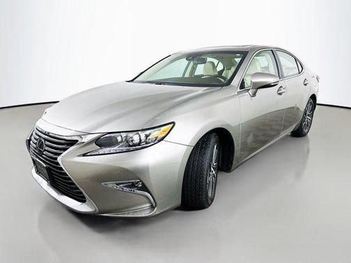 2017 Lexus ES 350 Base