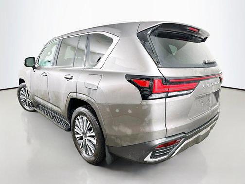 2025 Lexus LX 600 Premium
