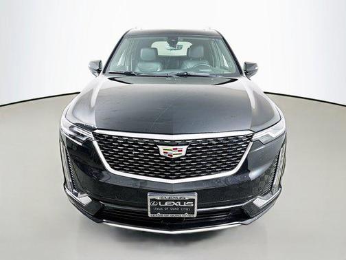 2022 Cadillac XT6 Premium Luxury AWD