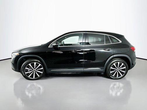 2021 Mercedes-Benz GLA 250 Base 4MATIC