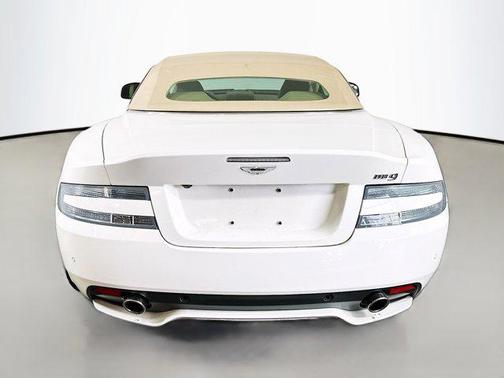 2015 Aston Martin DB9 Volante