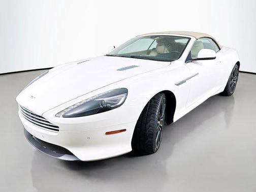 2015 Aston Martin DB9 Volante