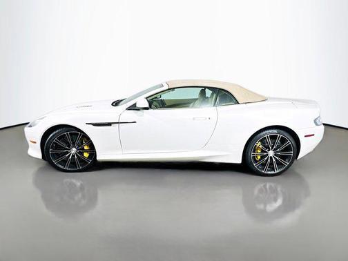 2015 Aston Martin DB9 Volante