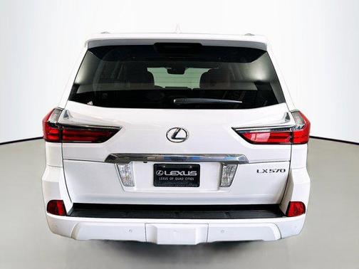 2017 Lexus LX 570 Base