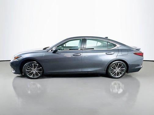 2022 Lexus ES 350 Base