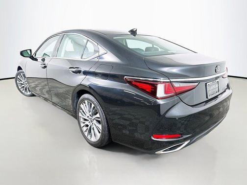 2020 Lexus ES 350 Base