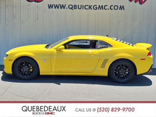 Bright Yellow 2014 Chevrolet Camaro 2LS