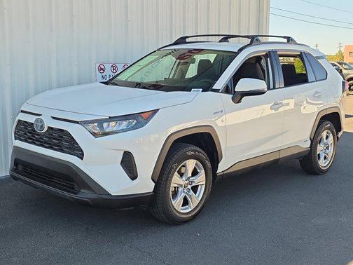 2020 Toyota RAV4 Hybrid LE