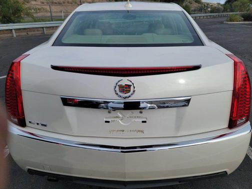 2011 Cadillac CTS Luxury