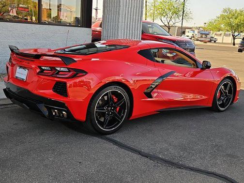 2020 Chevrolet Corvette Stingray w/3LT