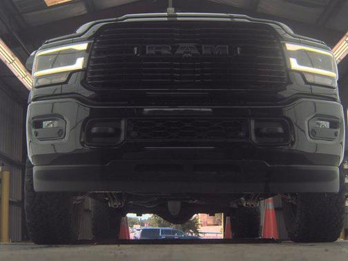 2020 RAM 2500 Laramie Mega Cab 4X4 6'4' Box