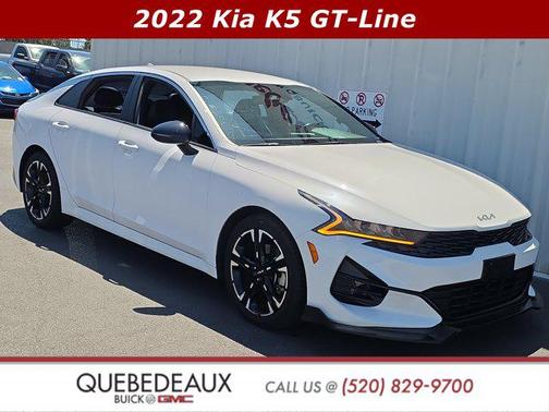 Glacial White Pearl 2022 Kia K5 GT-Line