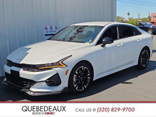 Glacial White Pearl 2022 Kia K5 GT-Line