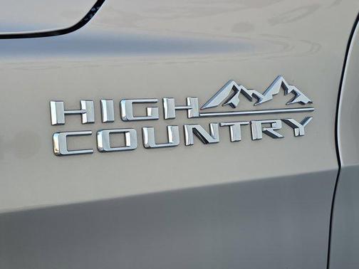 2024 Chevrolet Tahoe 4WD High Country
