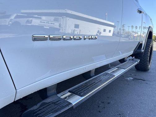 2020 GMC Sierra 2500 SLT