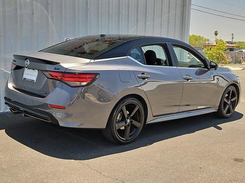 2022 Nissan Sentra SR