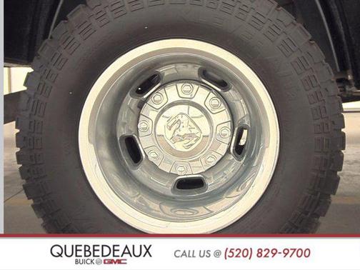 2024 RAM 3500 Big Horn Crew Cab 4x4 8' Box